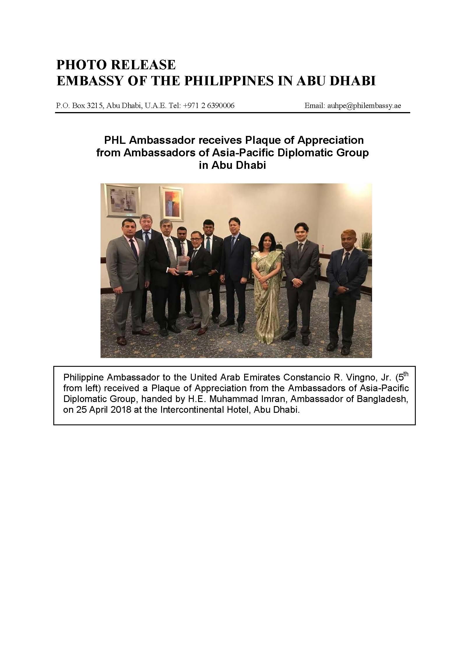 Photo Release ACRV receives Plaque from Amb Bangladesh